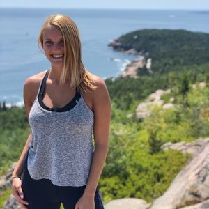 Meet your Posher, Lucy